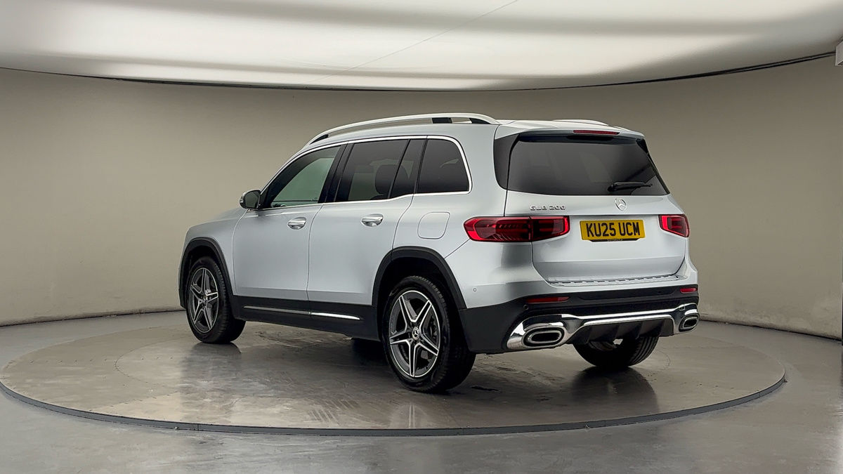 Used Mercedes-Benz GLB 2025 for sale - 76655677: Photo 2