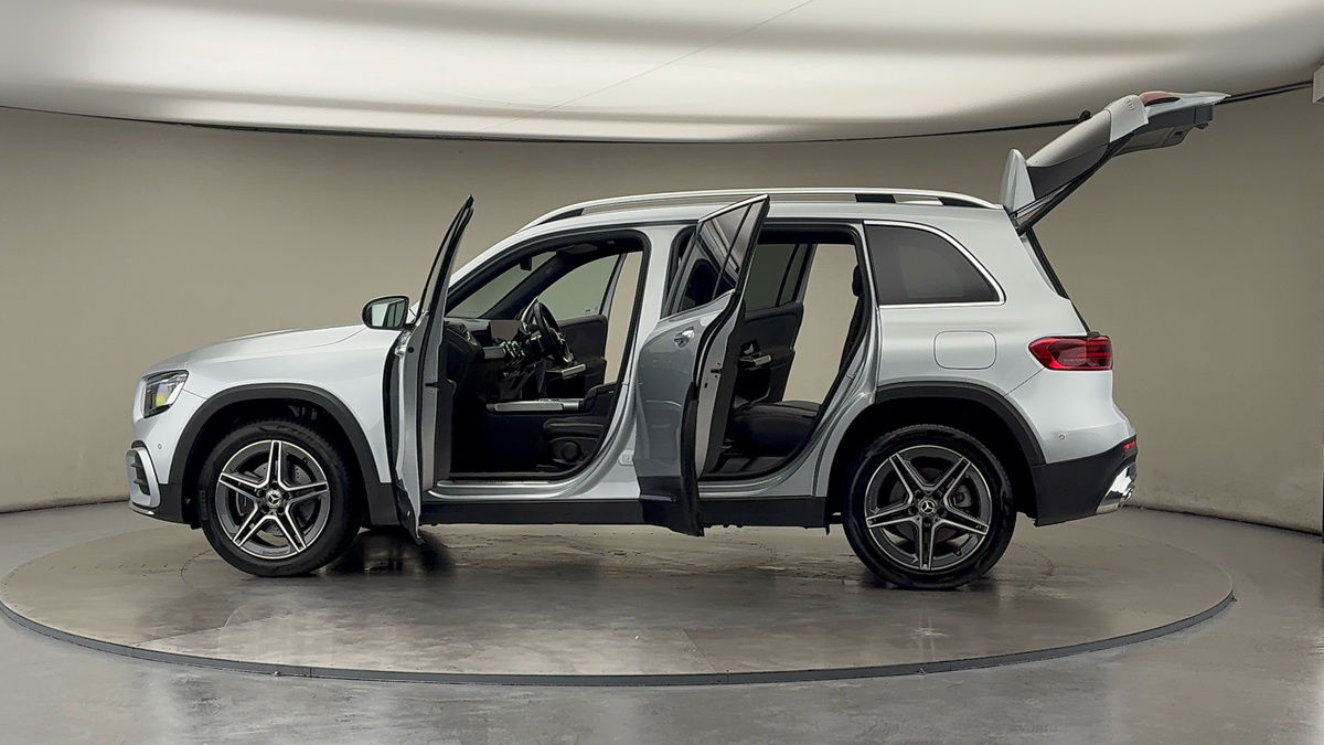 Used Mercedes-Benz GLB 2025 for sale - 76655677: Photo 47