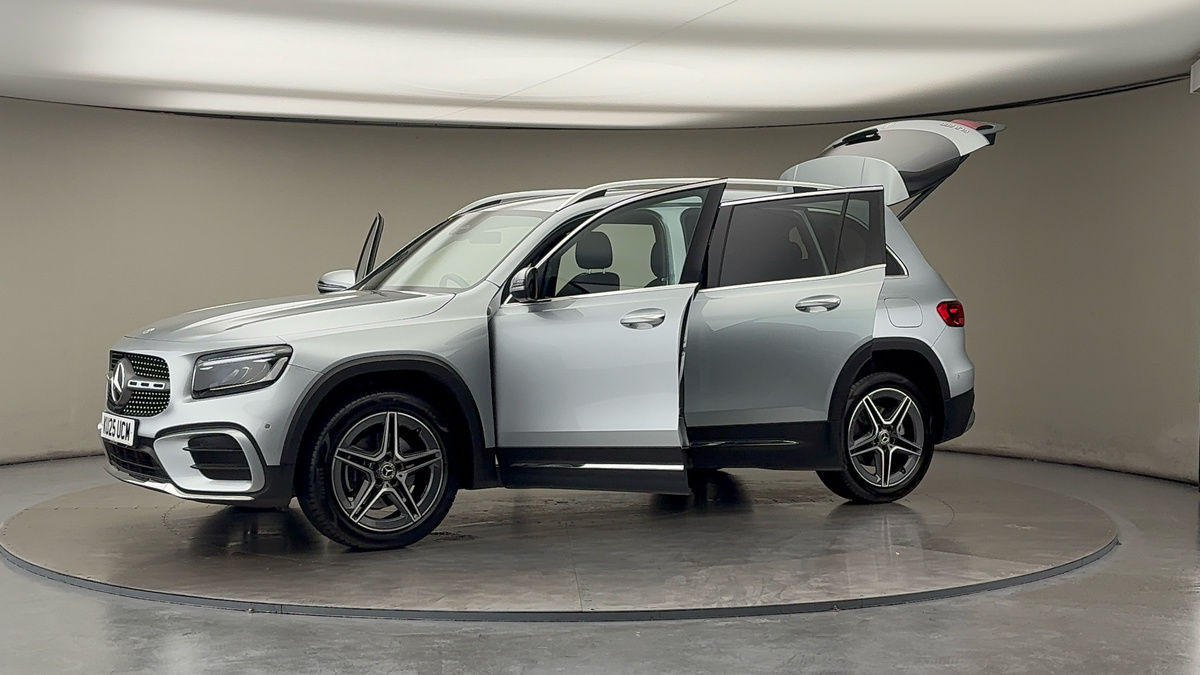 Used Mercedes-Benz GLB 2025 for sale - 76655677: Photo 49