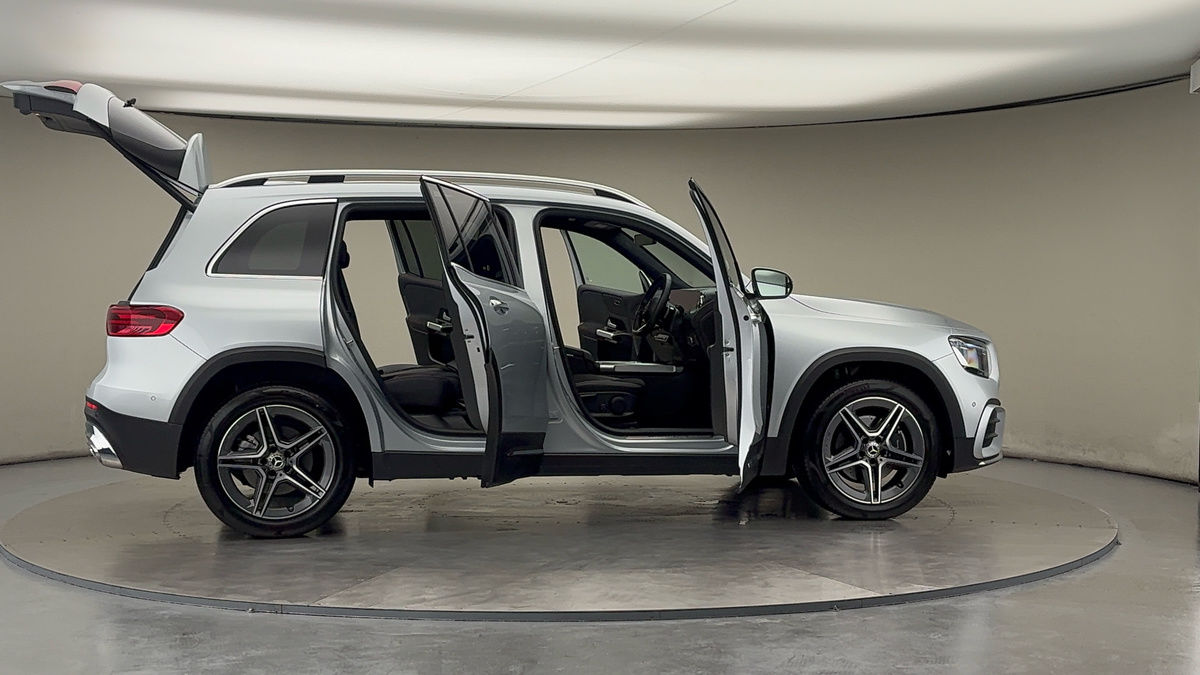 Used Mercedes-Benz GLB 2025 for sale - 76655677: Photo 57