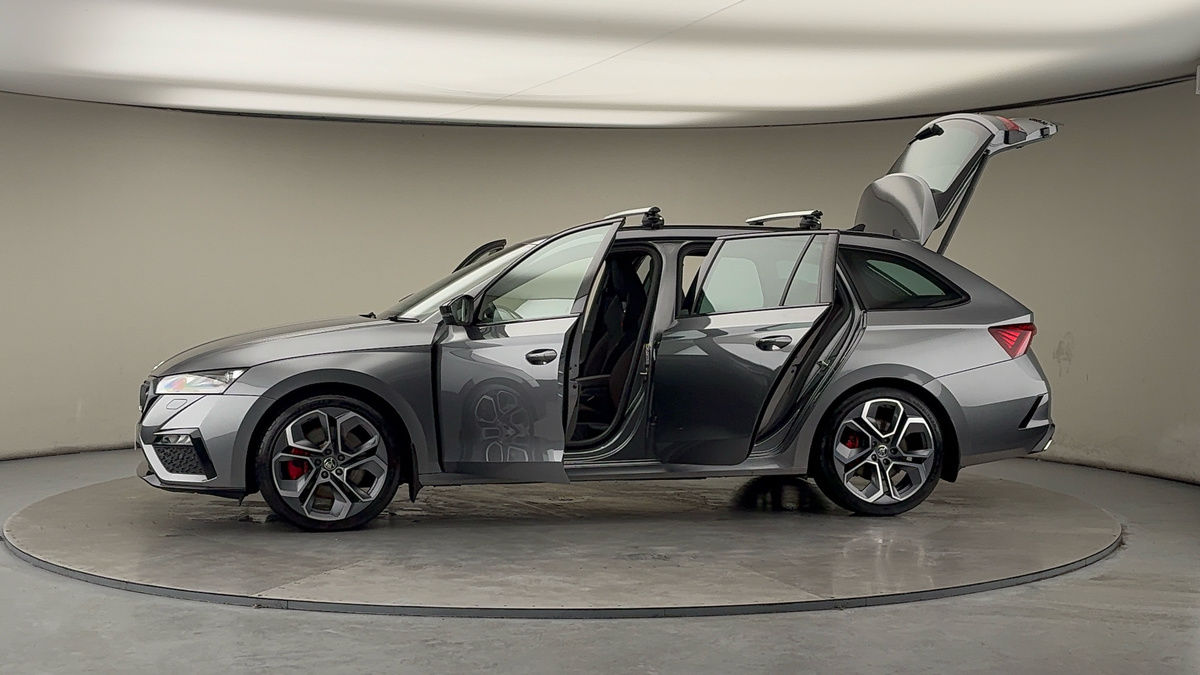 Used Skoda Octavia 2024 for sale - 77264177: Photo 47