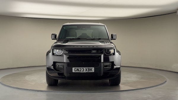 Used Land Rover Defender 110 2023 for sale - 76280837: Photo 3