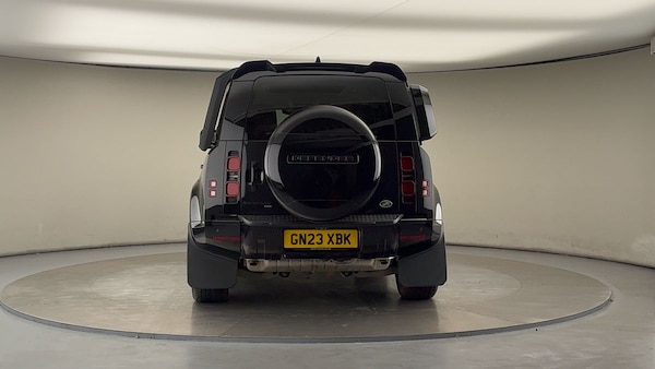 Used Land Rover Defender 110 2023 for sale - 76280837: Photo 43