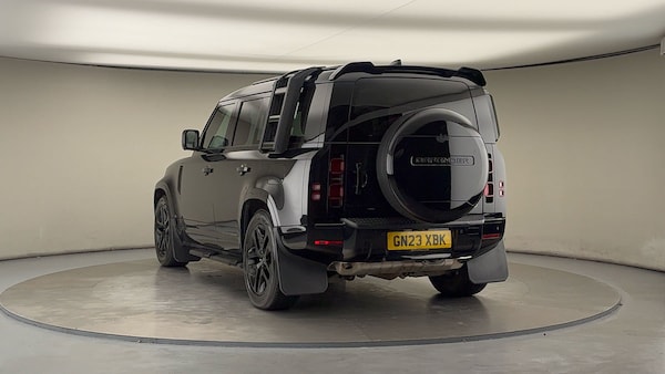 Used Land Rover Defender 110 2023 for sale - 76280837: Photo 44