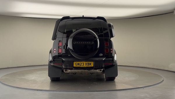 Used Land Rover Defender 110 2023 for sale - 76280837: Photo 4