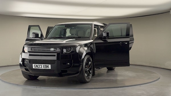 Used Land Rover Defender 110 2023 for sale - 76280837: Photo 52