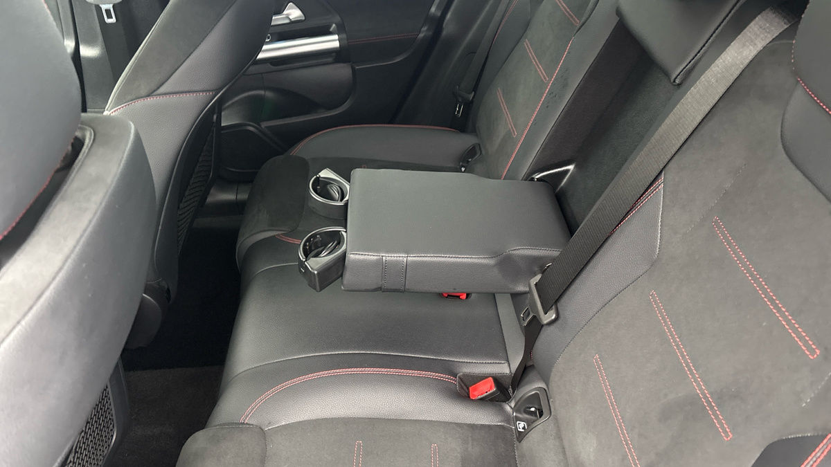 Used Mercedes-Benz EQA 2024 for sale - 76357245: Photo 9