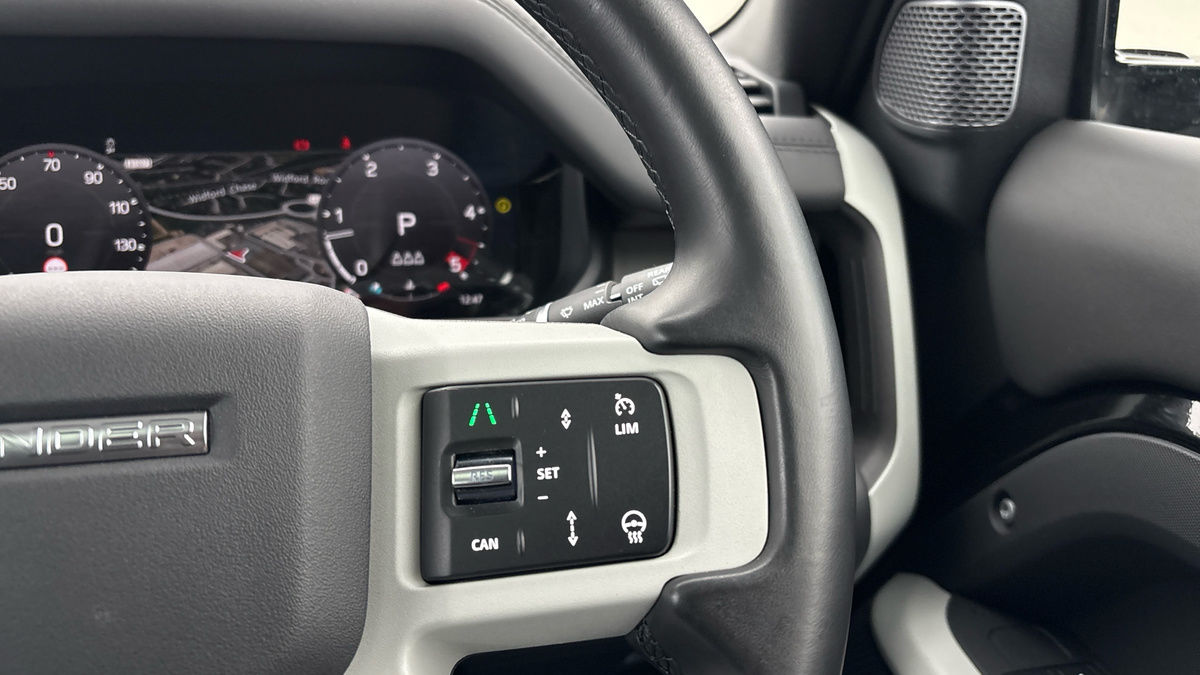 Used Land Rover Defender 2024 for sale - 77880799: Photo 14