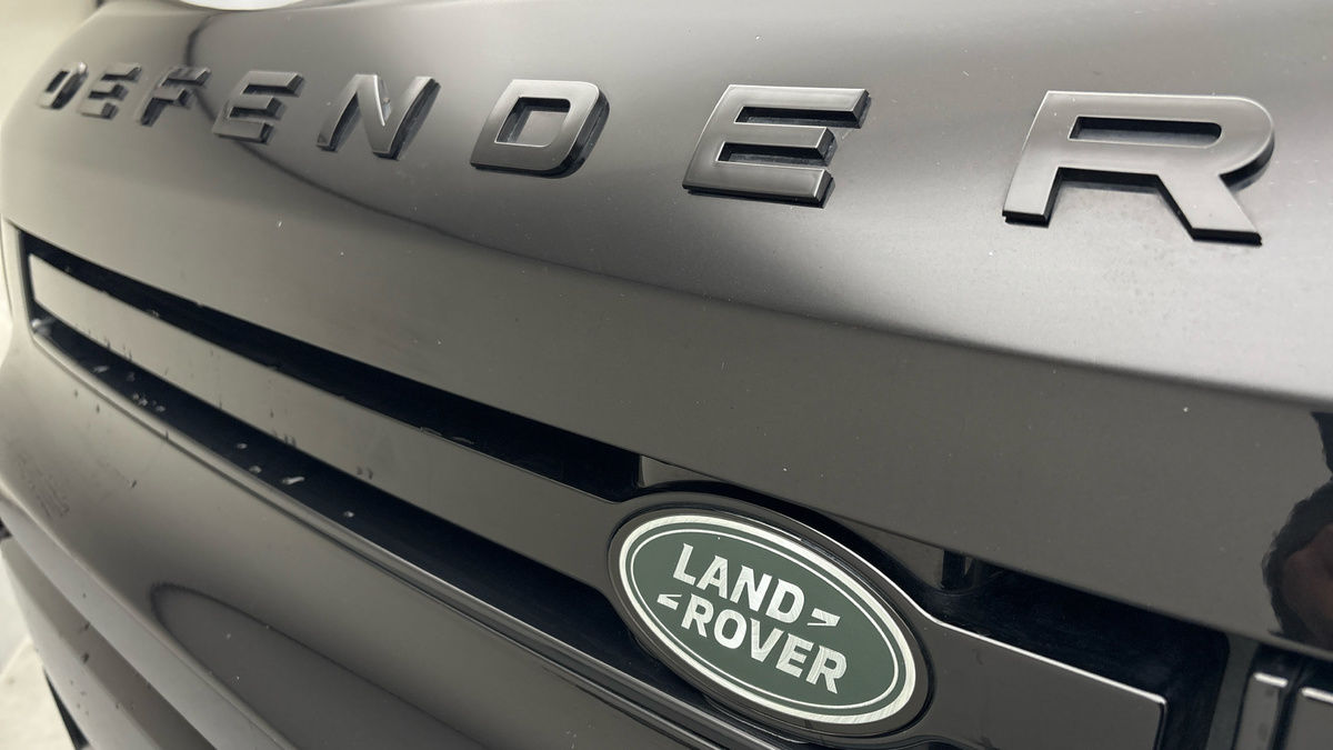 Used Land Rover Defender 2024 for sale - 77880799: Photo 24