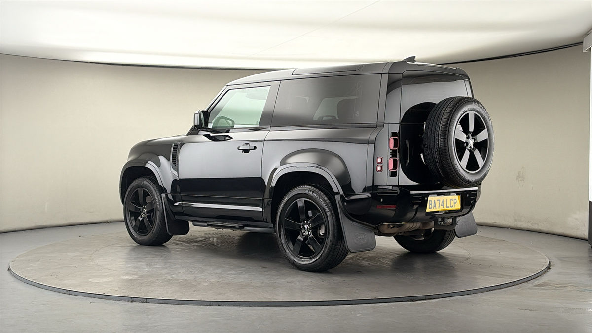 Used Land Rover Defender 2024 for sale - 77880799: Photo 25