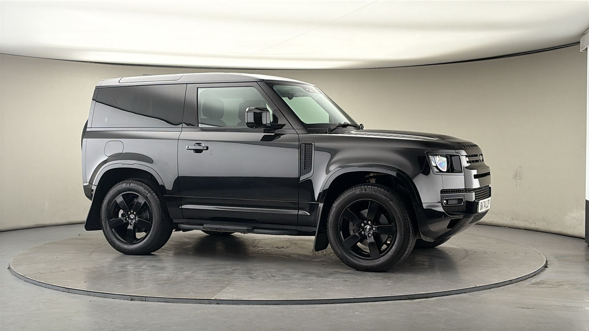 Used Land Rover Defender 2024 for sale - 77880799: Photo 35