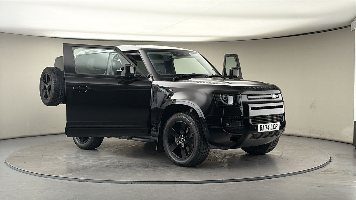 Used Land Rover Defender 2024 for sale - 77880799: Photo 53