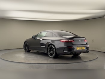 Used Mercedes-Benz E Class 2021 for sale - 76712262: Photo