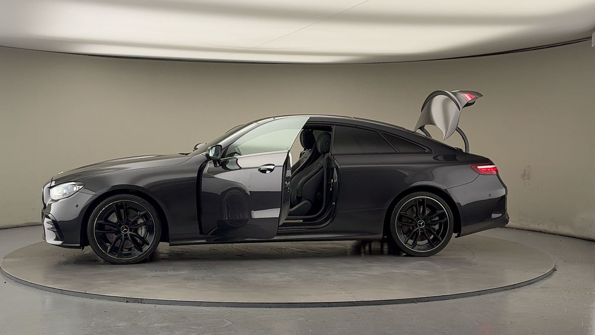 Used Mercedes-Benz E Class 2021 for sale - 76712262: Photo 47