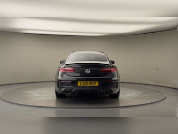 Used Mercedes-Benz E Class 2021 for sale - 76712262: Photo