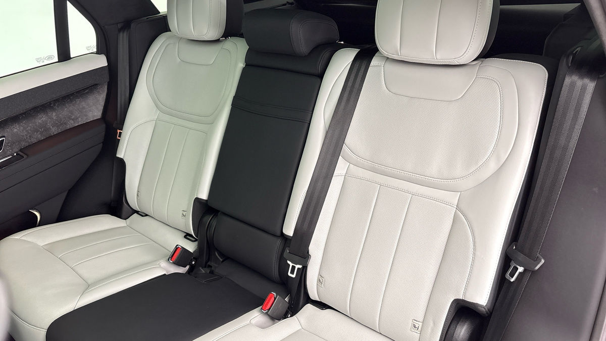 Used Land Rover Range Rover Sport 2023 for sale - 76430642: Photo 8