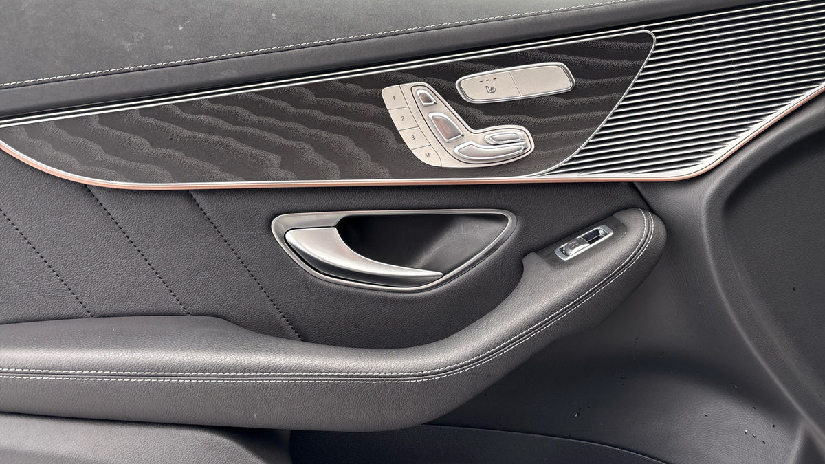 Used Mercedes-Benz EQC 2023 for sale - 76863677: Photo 19