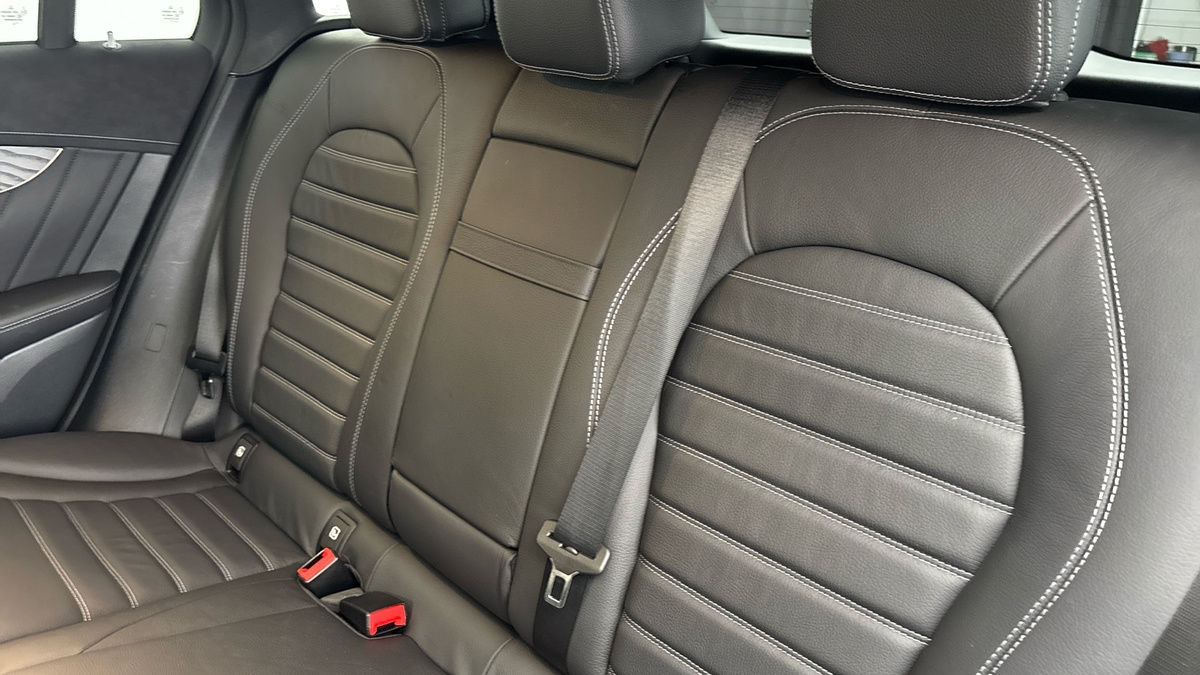 Used Mercedes-Benz EQC 2023 for sale - 76863677: Photo 8