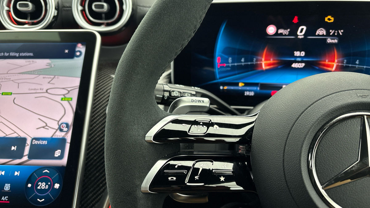 Used Mercedes-Benz GLC 2024 for sale - 77014702: Photo 13