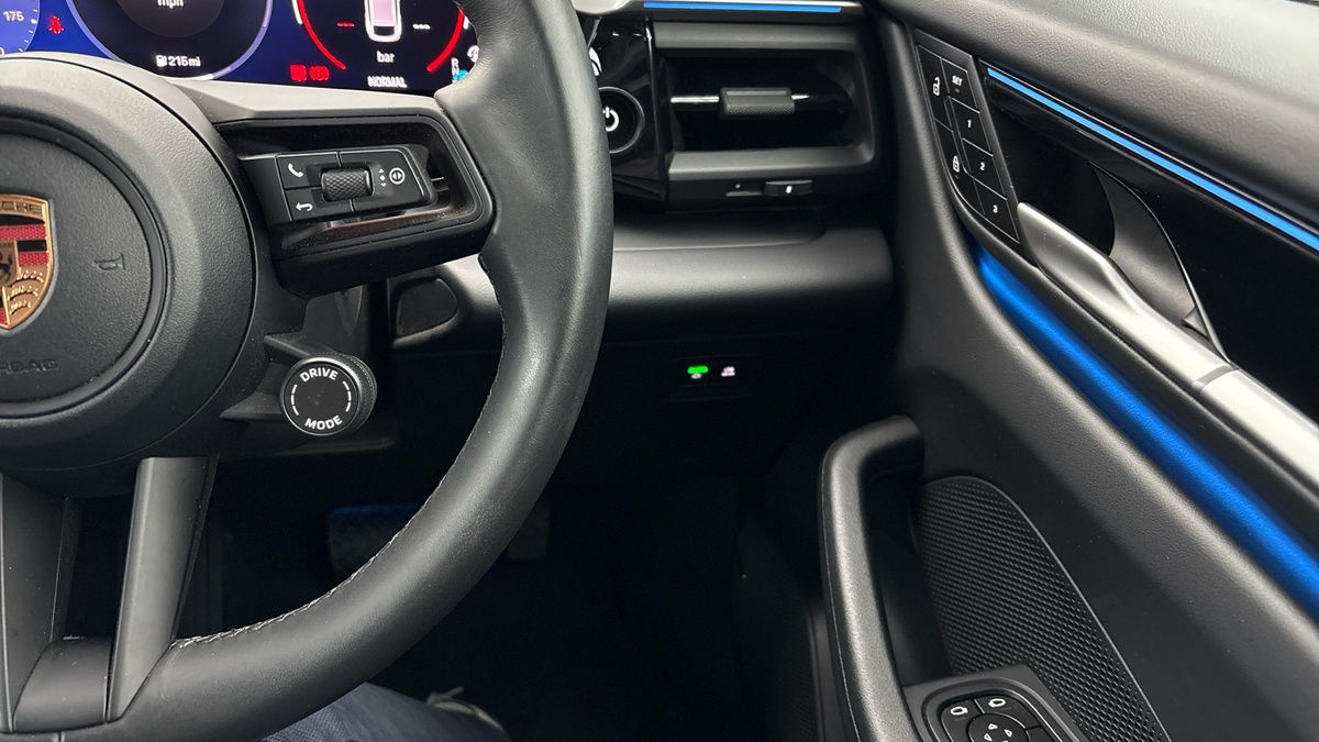 Used Porsche Macan 2024 for sale - 76536443: Photo 14