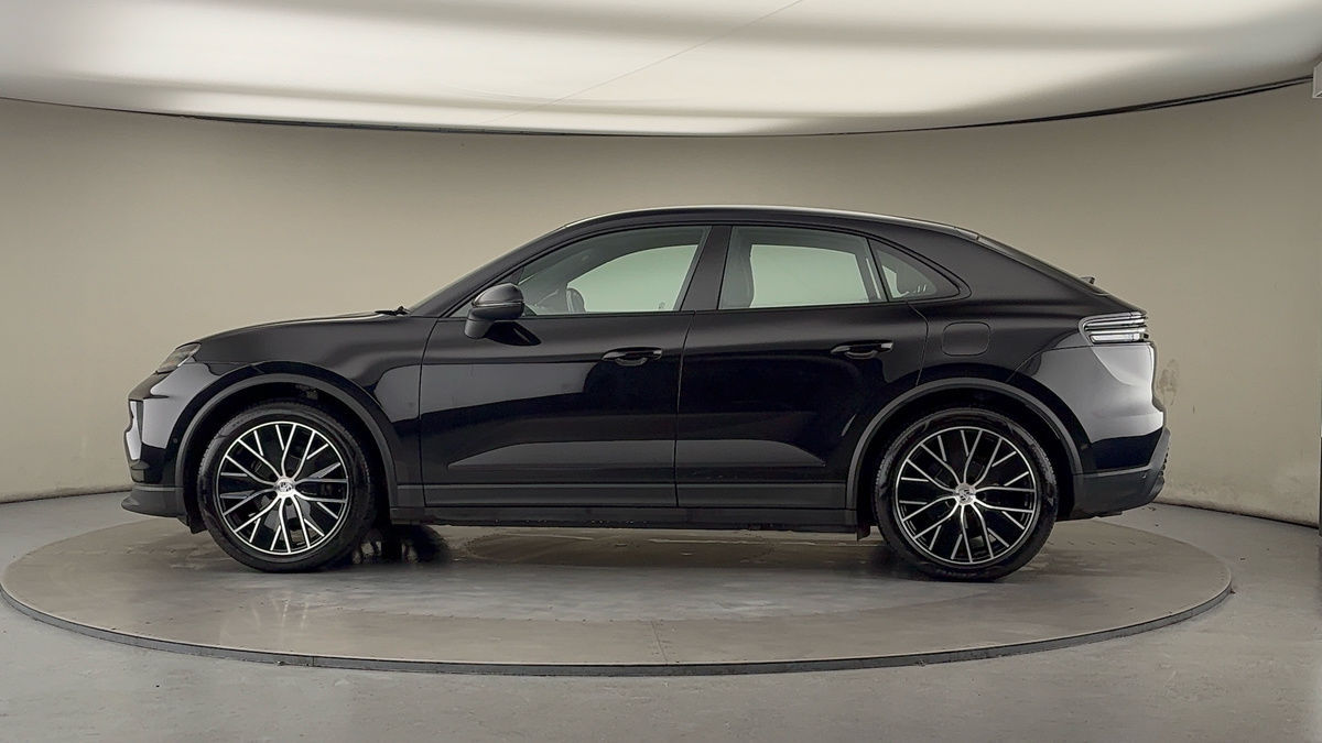 Used Porsche Macan 2024 for sale - 76536443: Photo 28