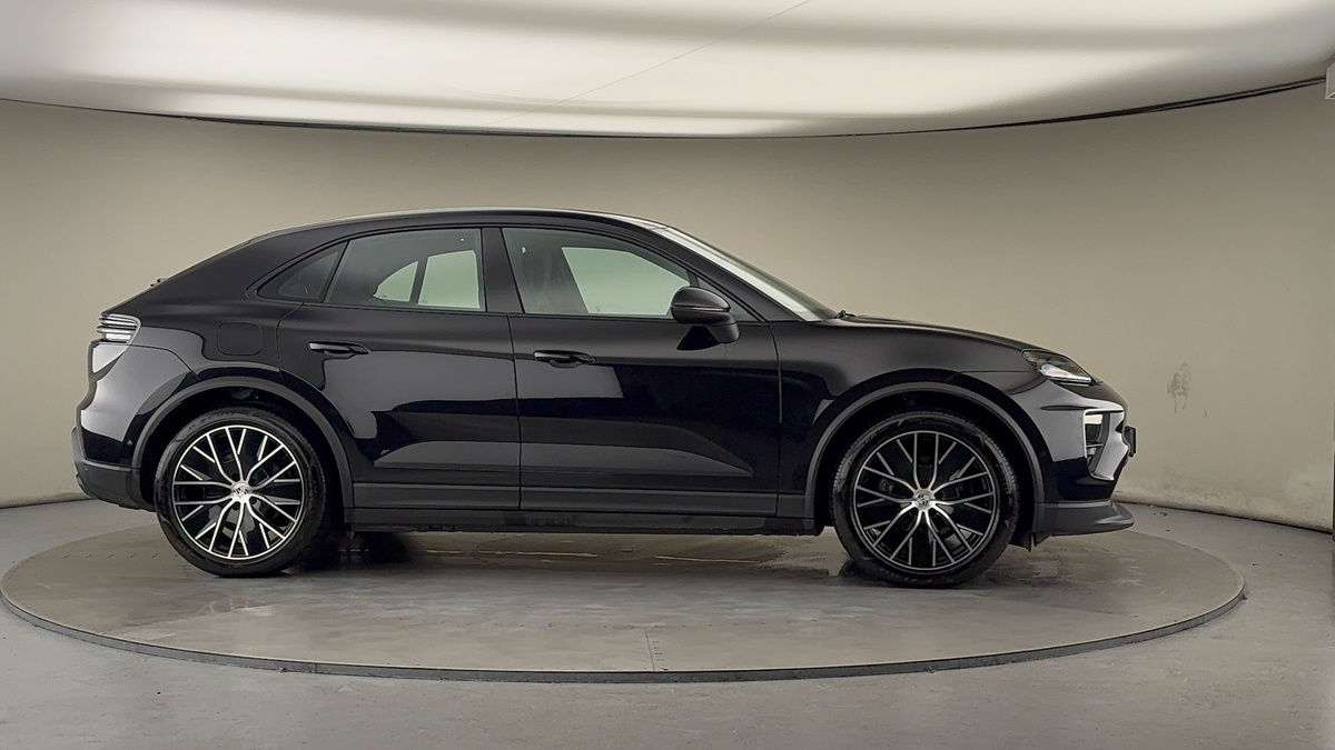 Used Porsche Macan 2024 for sale - 76536443: Photo 37