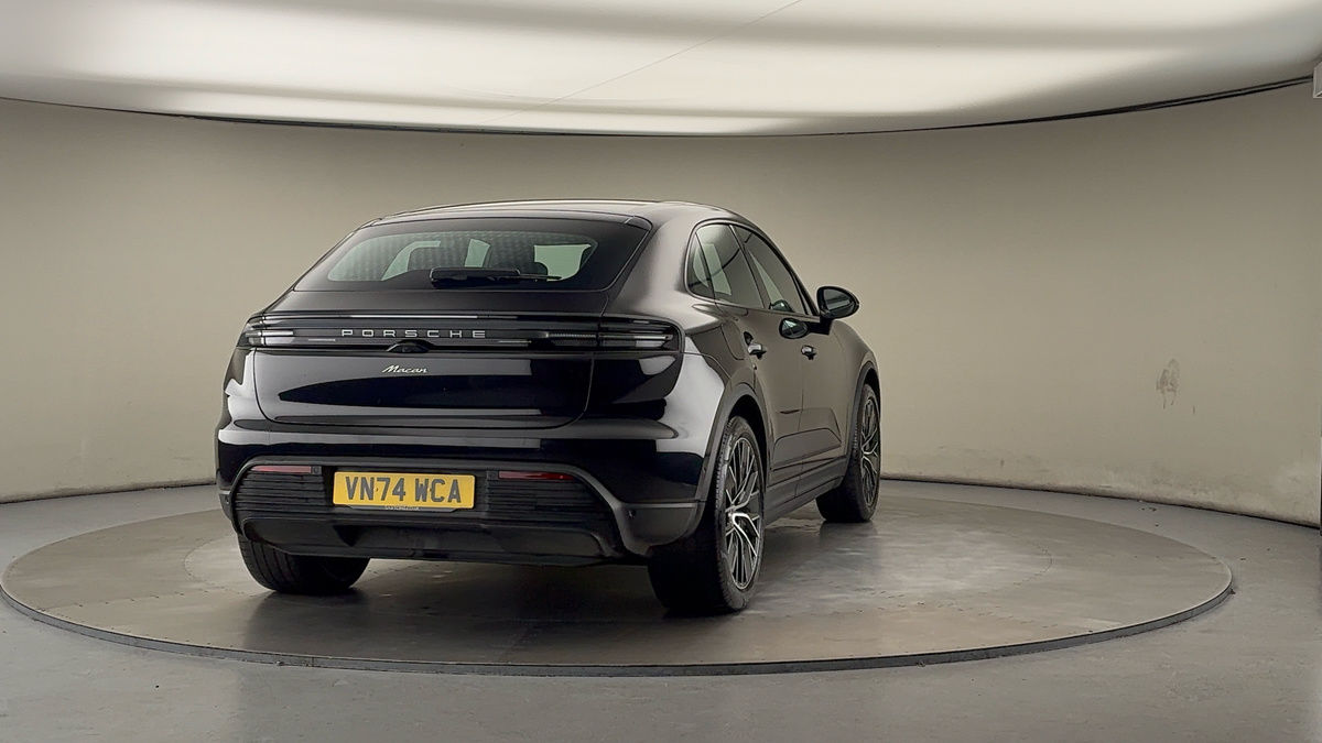 Used Porsche Macan 2024 for sale - 76536443: Photo 41