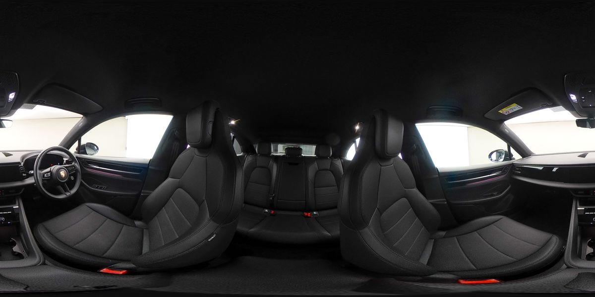 Used Porsche Macan 2024 for sale - 76536443: Photo 45