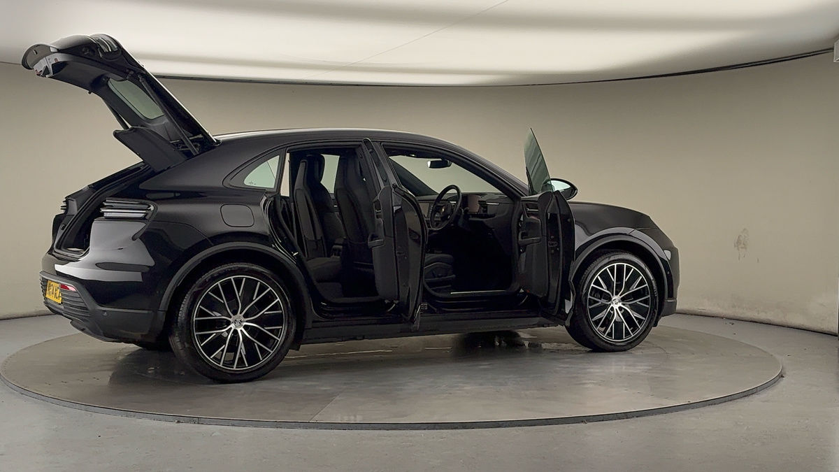 Used Porsche Macan 2024 for sale - 76536443: Photo 58