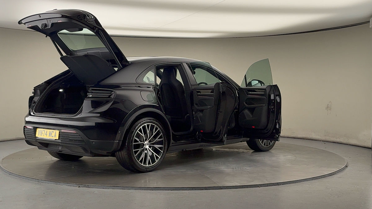 Used Porsche Macan 2024 for sale - 76536443: Photo 59