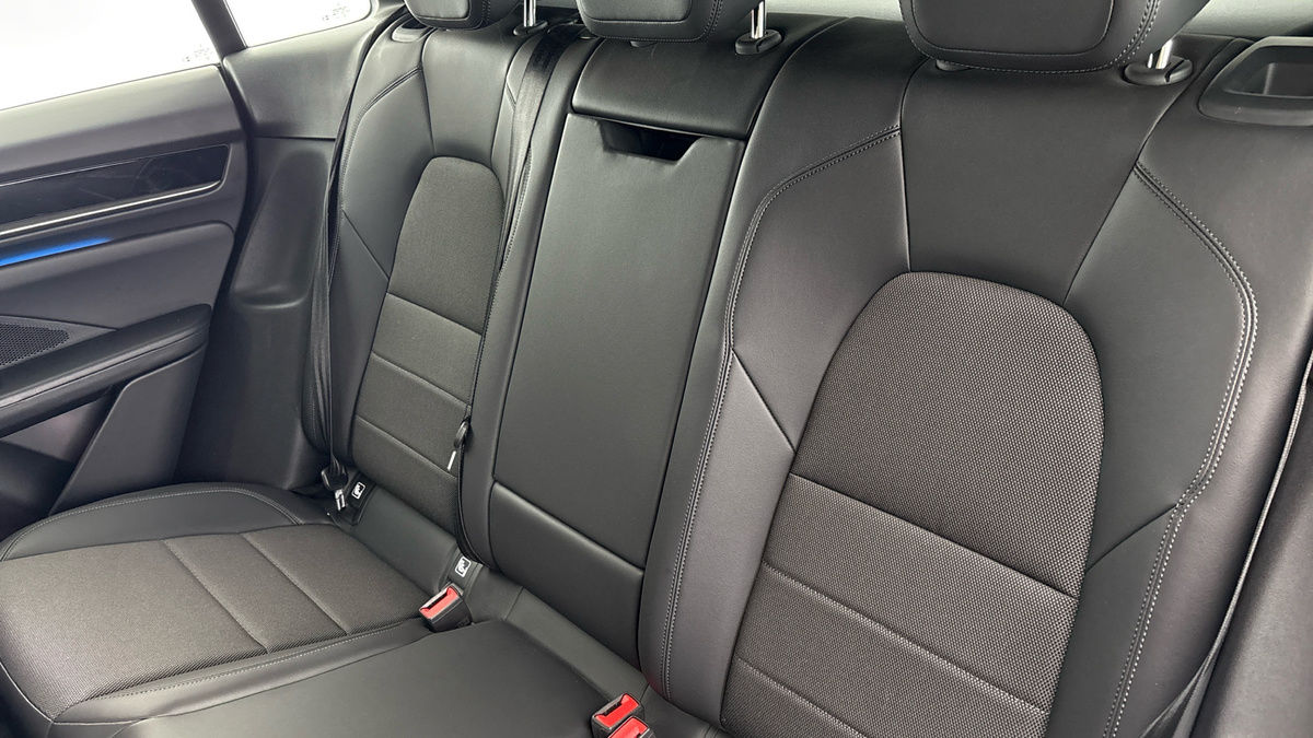 Used Porsche Macan 2024 for sale - 76536443: Photo 8