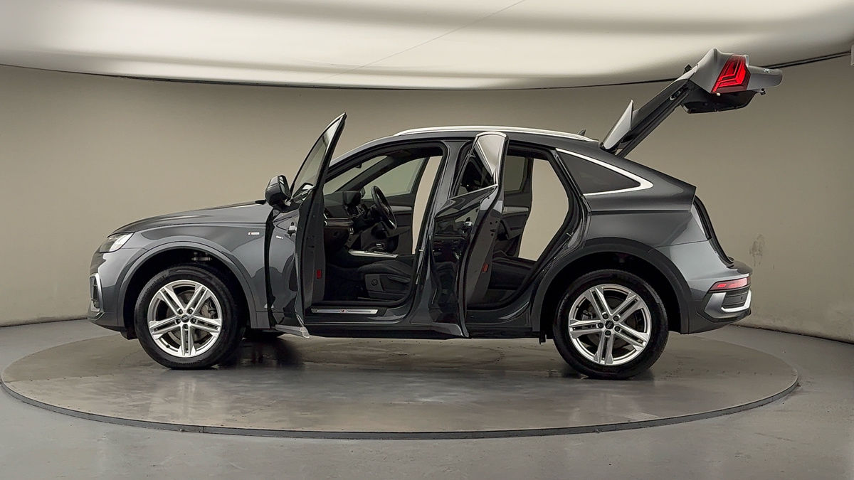 Used Audi Q5 2022 for sale - 76583108: Photo 46