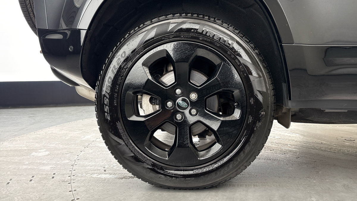 Used Land Rover Defender 2023 for sale - 78018072: Photo 10