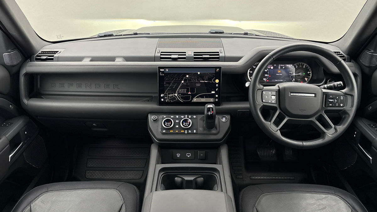 Used Land Rover Defender 2023 for sale - 78018072: Photo 12