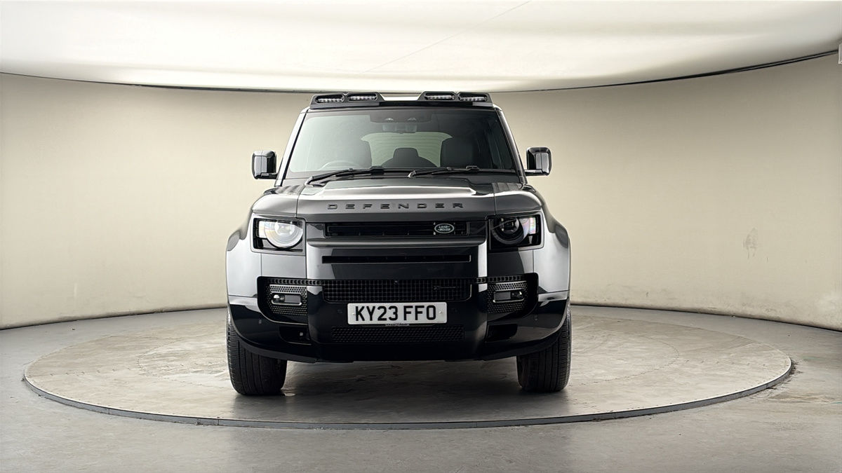 Used Land Rover Defender 2023 for sale - 78018072: Photo 3