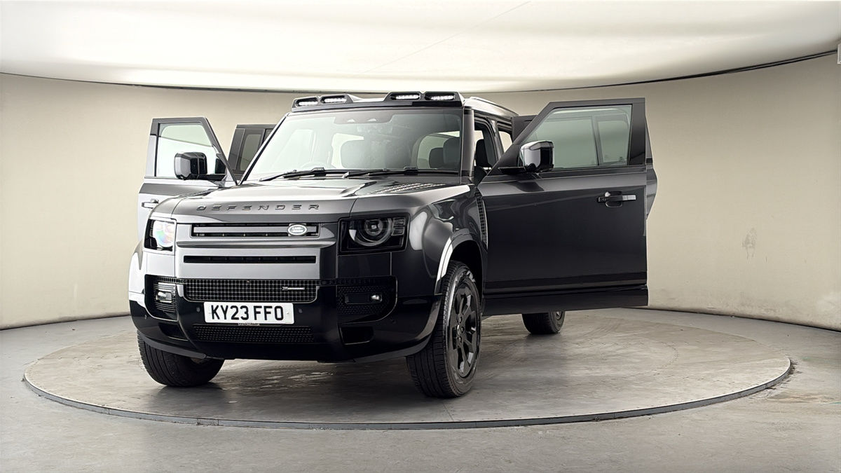 Used Land Rover Defender 2023 for sale - 78018072: Photo 53