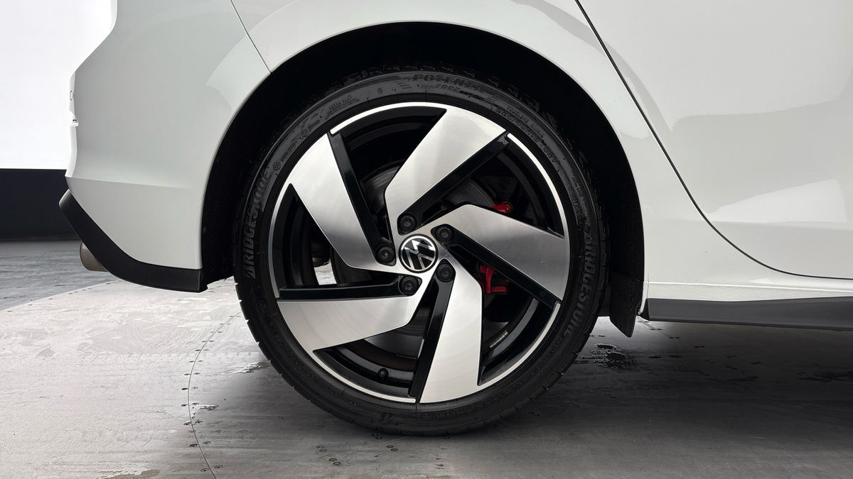 Used Volkswagen Golf 2023 for sale - 76630362: Photo 10