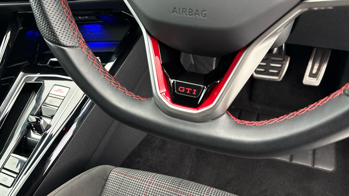 Used Volkswagen Golf 2023 for sale - 76630362: Photo 25