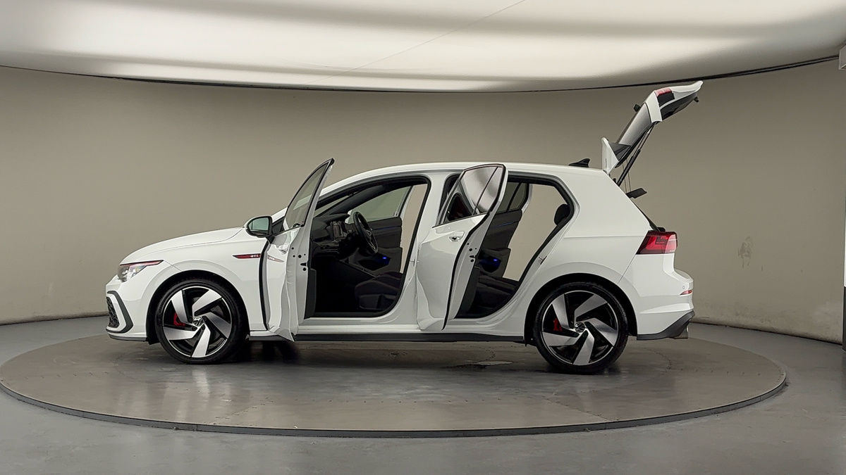 Used Volkswagen Golf 2023 for sale - 76630362: Photo 48