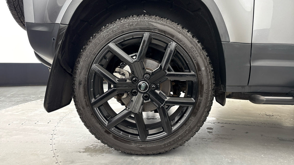 Used Land Rover Defender 90 2022 for sale - 77668187: Photo 10