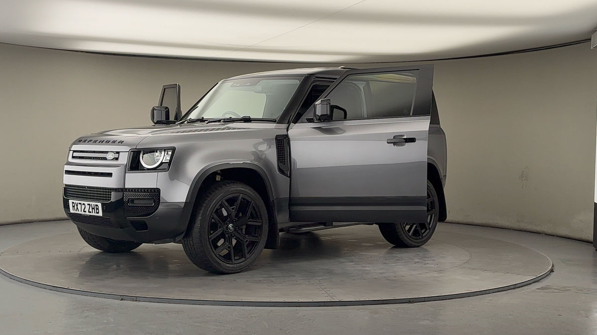 Used Land Rover Defender 90 2022 for sale - 77668187: Photo 22