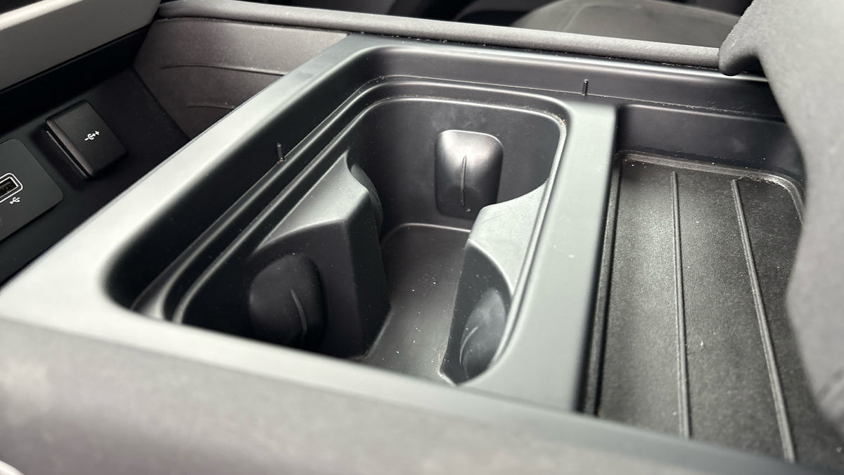 Used Land Rover Defender 90 2022 for sale - 77668187: Photo 9