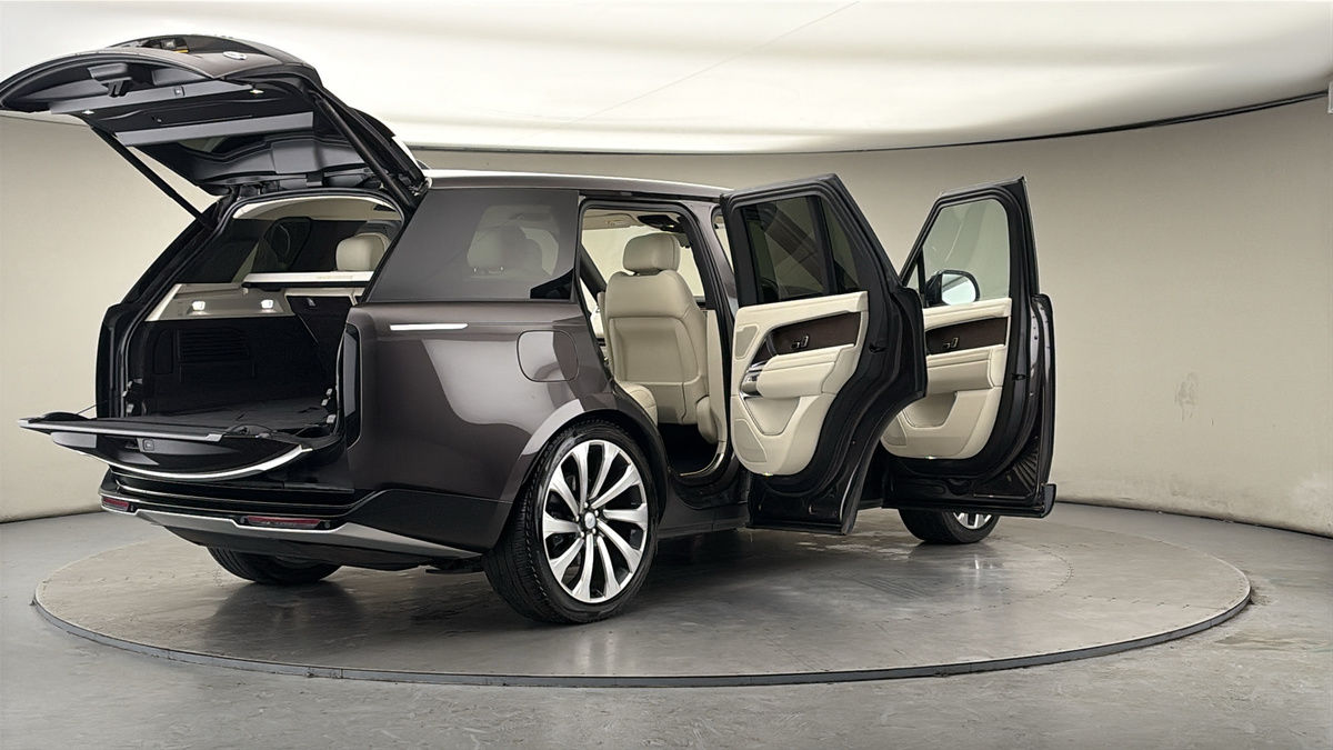 Used Land Rover Range Rover 2023 for sale - 77921063: Photo 62
