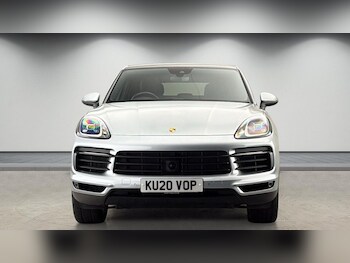 Used Porsche Cayenne 2020 for sale - 78402128: Photo