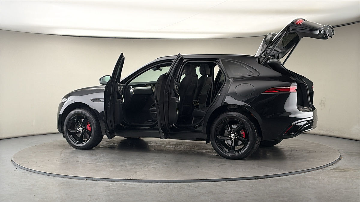 Used Jaguar F-Pace 2024 for sale - 77953667: Photo 46