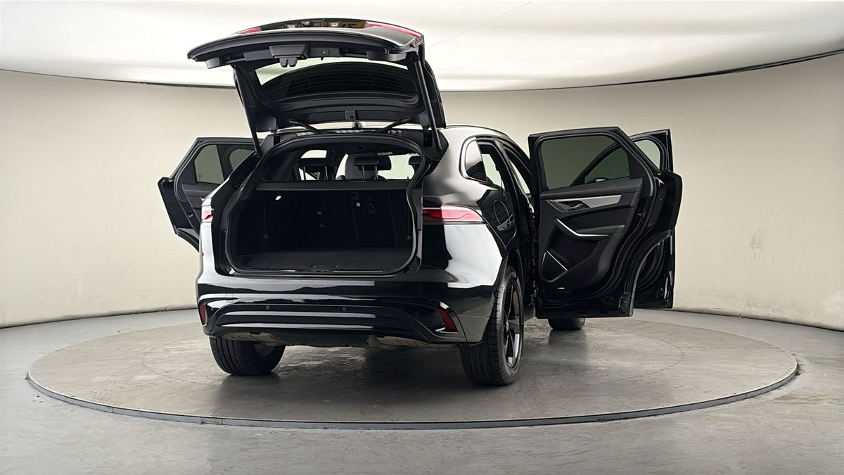 Used Jaguar F-Pace 2024 for sale - 77953667: Photo 60