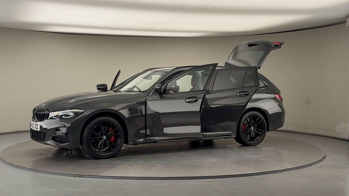 Used BMW 3 Series 2022 for sale - 76292334: Photo 48