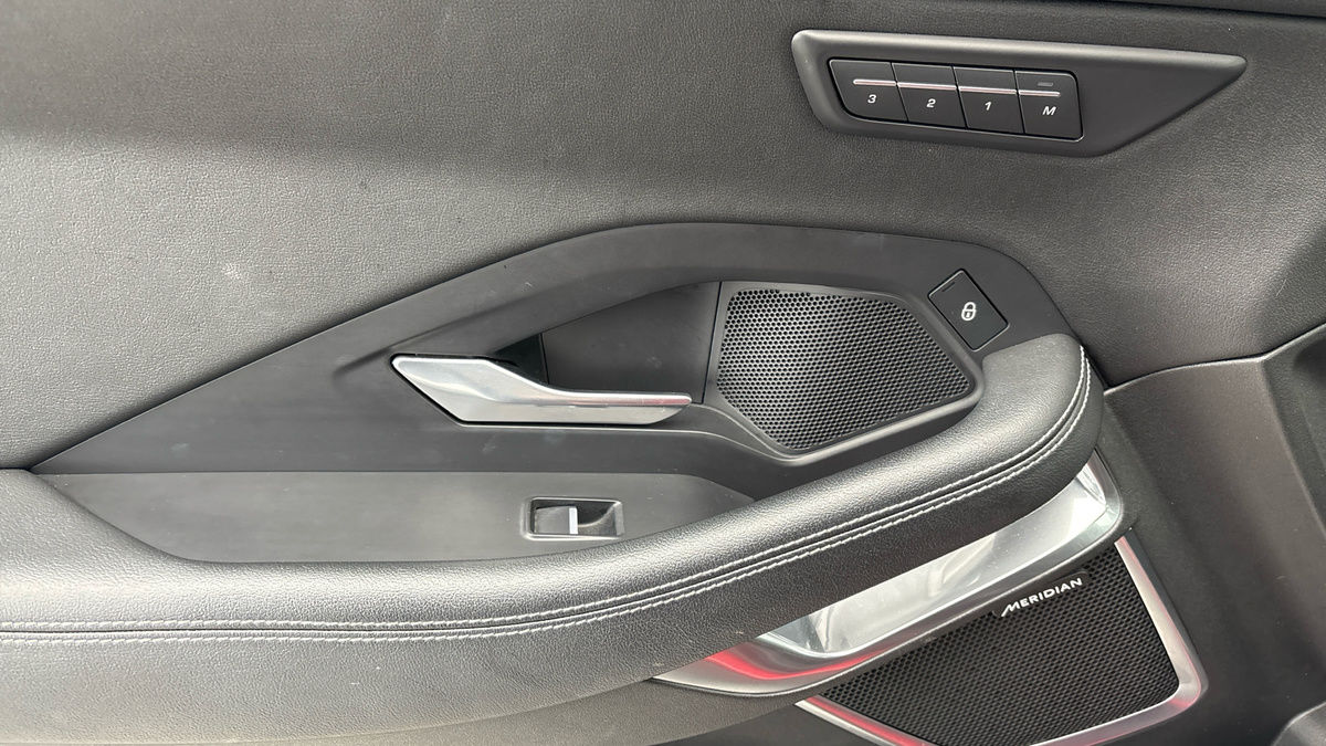 Used Jaguar E-Pace 2020 for sale - 77521771: Photo 19