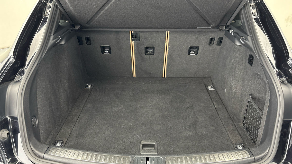 Used Porsche Macan 2023 for sale - 77228059: Photo 11