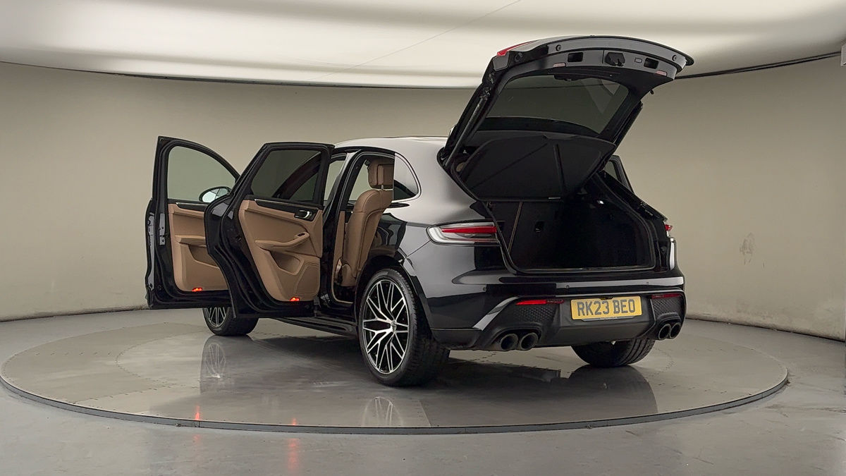 Used Porsche Macan 2023 for sale - 77228059: Photo 23